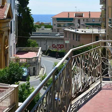 Mare Foce E Centro サンレモ