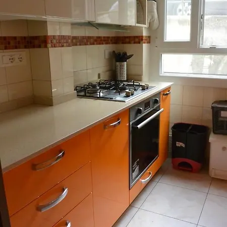 Mare Foce E Centro Apartment *